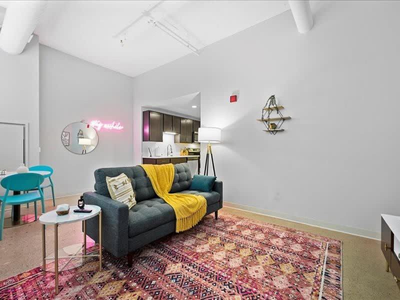Cozysuites Historic 1Br, Downtown Pittsburgh Bagian luar foto