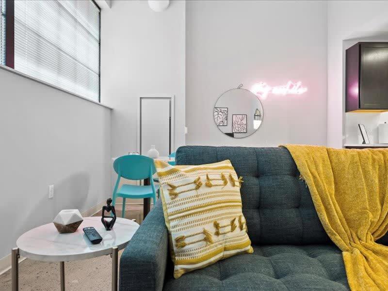 Cozysuites Historic 1Br, Downtown Pittsburgh Bagian luar foto